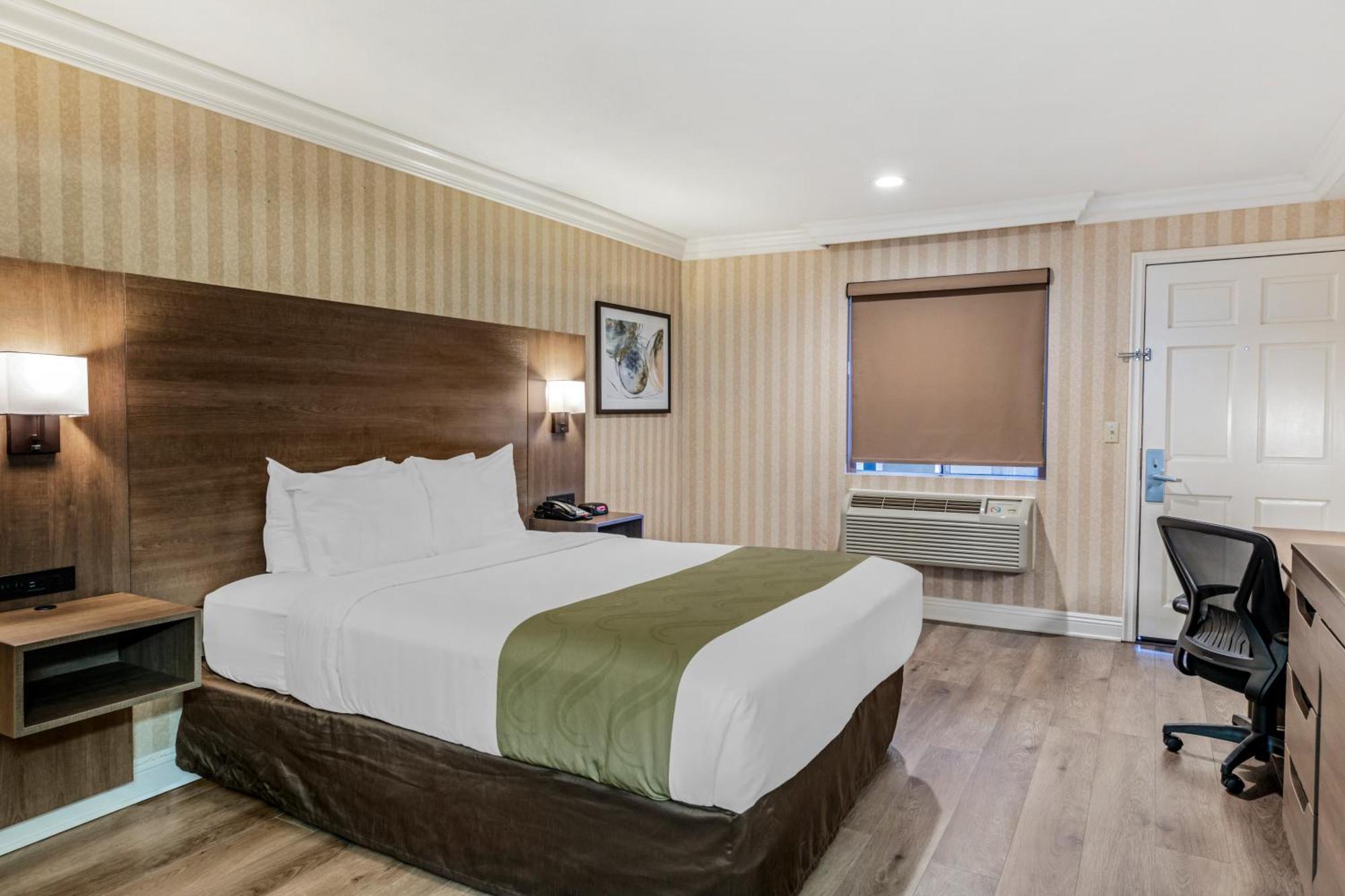 Quality Inn & Suites Anaheim Maingate Exterior foto
